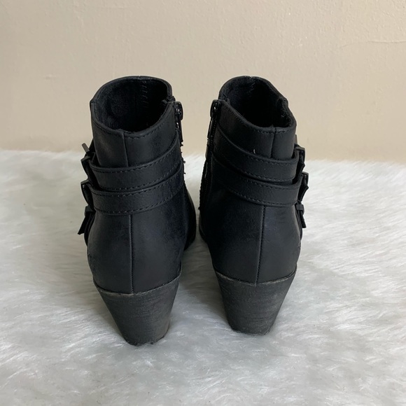 rocket dog booties black